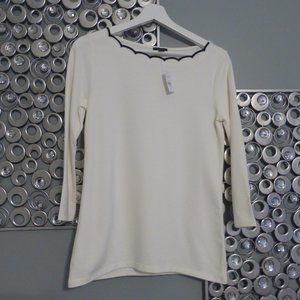 Ann Taylor Black and Off-White Scallop Neck Shirt